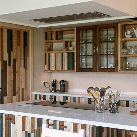 Villa Huswell - Lactea - Eco-luxury Retreat *